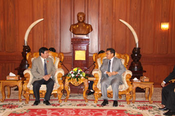 ຫວຽດນາມ ແລະ ລາວ ເພີ່ມທະວີ ການແລກປ່ຽນຄະນະສະມາຊິກສະພາແຫ່ງຊາດຂັ້ນທ້ອງຖິ່ນ